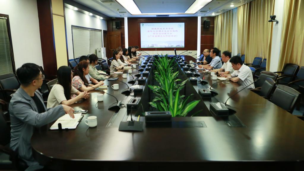 56E2C5E0B51A6B80F983D1C1052_8060D223_141AD