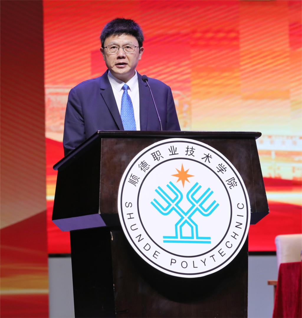 9A8818076F1D60462047A7E3940_B546A45C_18EEC