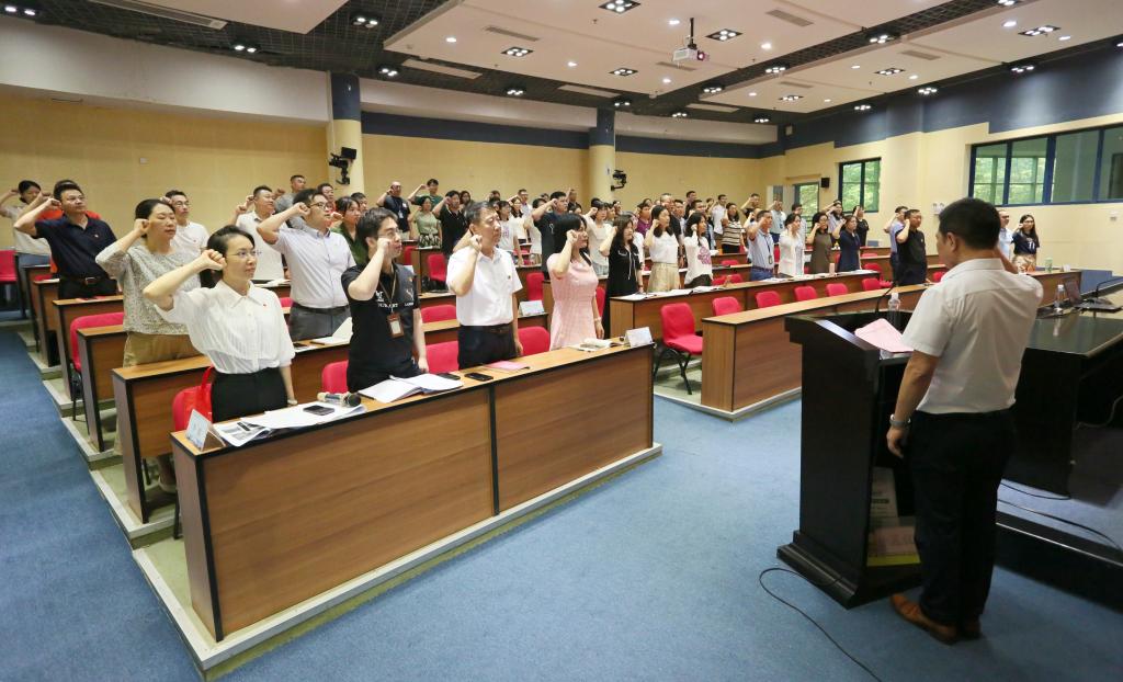 0FCFAAC919BADBFAE3C7A7BE3AD_26FA3B70_1866E