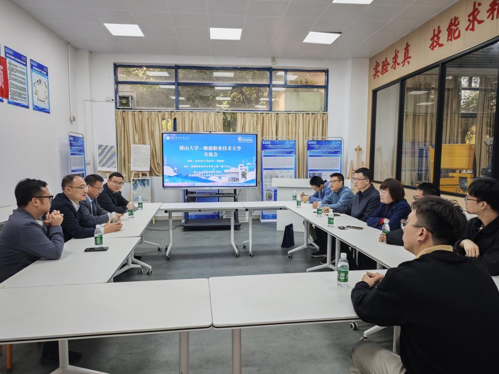 C5B5EDBFEF79BC17B3E195E1ED9_5AF9A43E_199F7