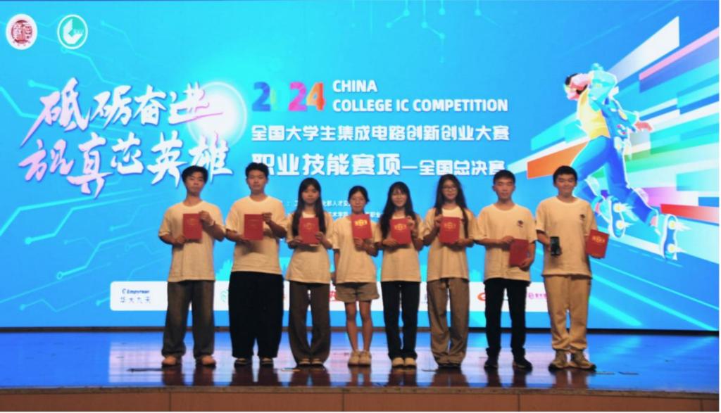 302015A8D7354E650FFF9CC4D66_88CF2C37_13D44