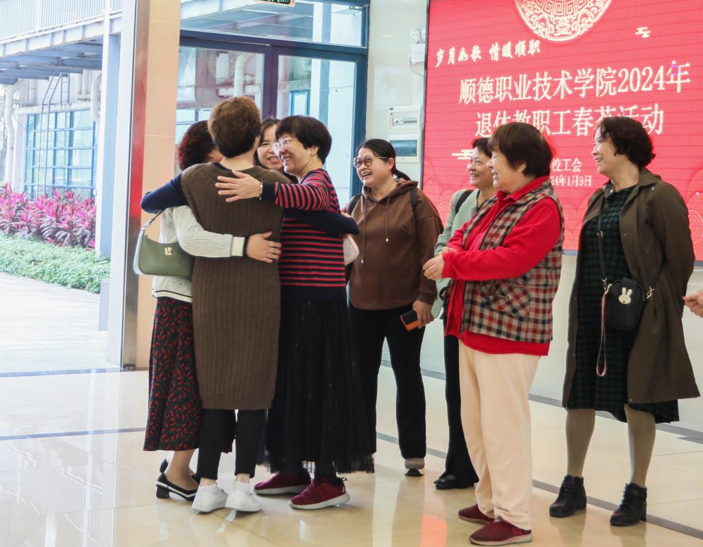 ABF32568977257512D86098B2C7_A1CA5C6F_1B3AD