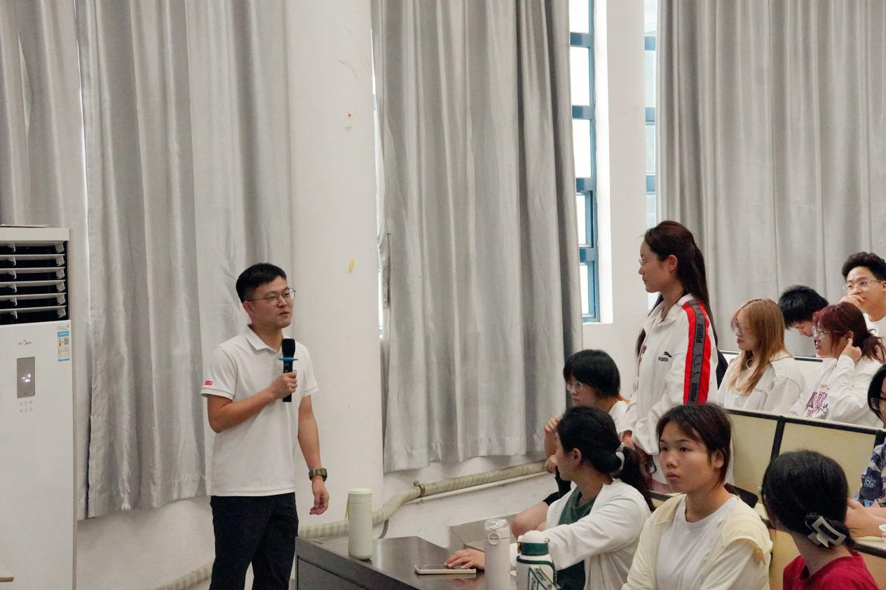 B726A62DEE540456E70CE7B07D8_3E765D9E_E4E8F B726A62DEE540456E70CE7B07D8_3E765D9E_E4E8F