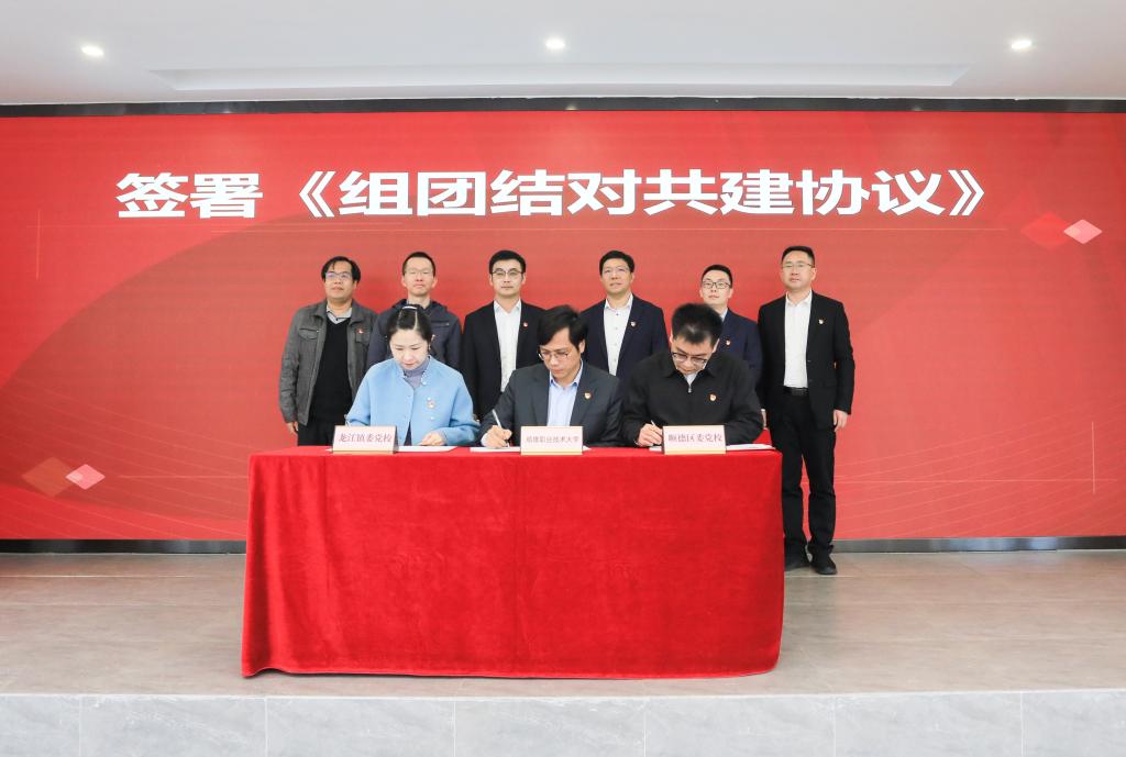 E76EC2AF3867BD22810C6FBEC54_1A7C8CD4_11131