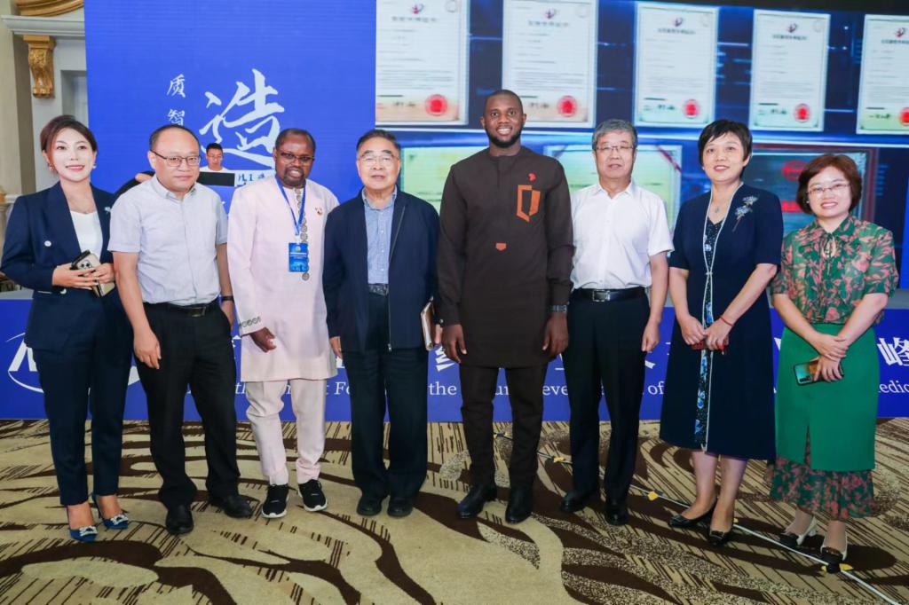 672A37736944C2FCF63265CEEBD_392A48FE_1AAD7