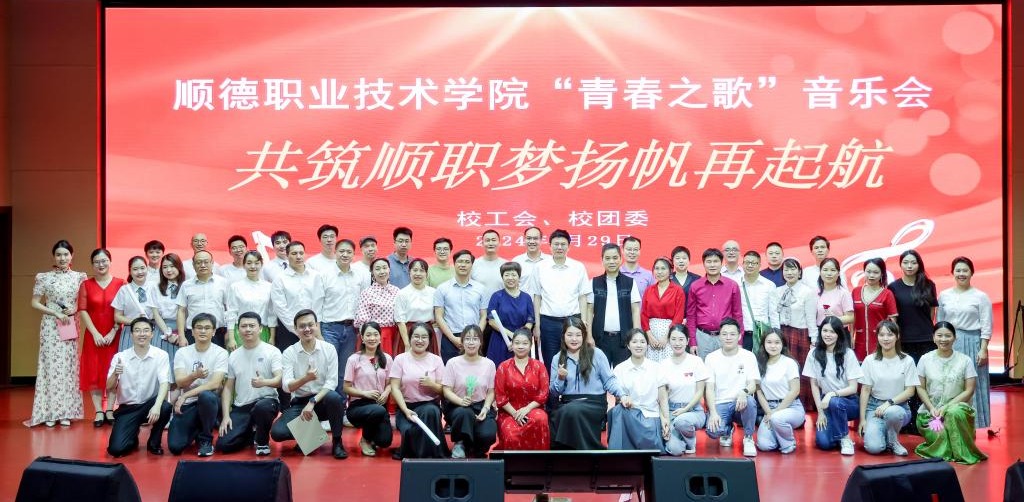 4AED30901C18203EB426AE62890_C8C9D7C4_28DF2 4AED30901C18203EB426AE62890_C8C9D7C4_28DF2