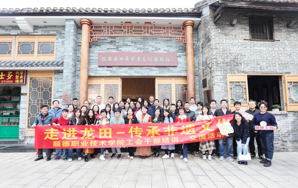 58B6BDB51FB558ECBC17613A4E9_C1E7AE10_240B2 58B6BDB51FB558ECBC17613A4E9_C1E7AE10_240B2