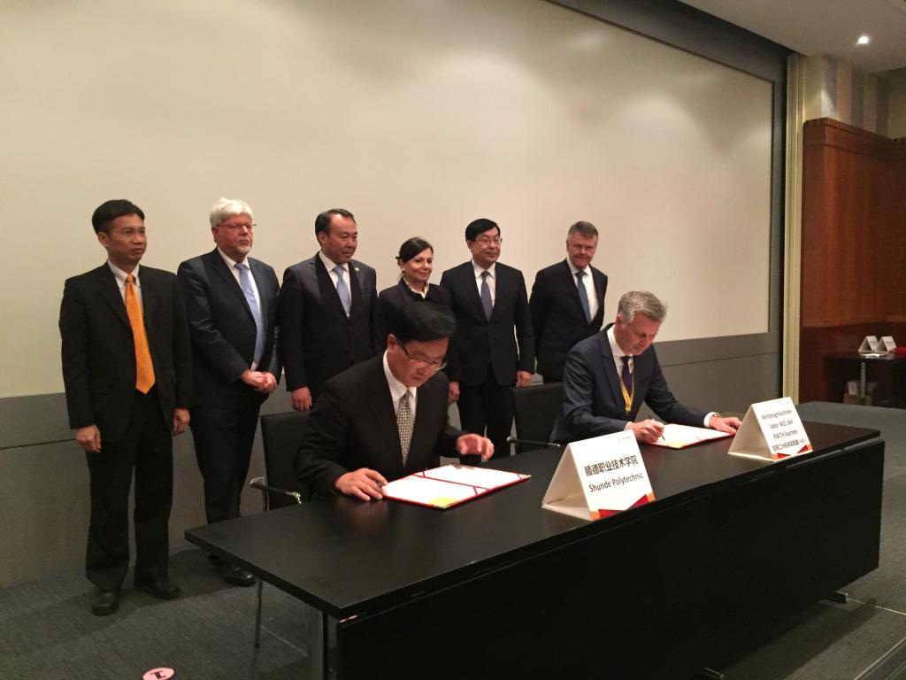 76DC2C747AAA9B96523CACD7223_CF35E8F4_F6E7