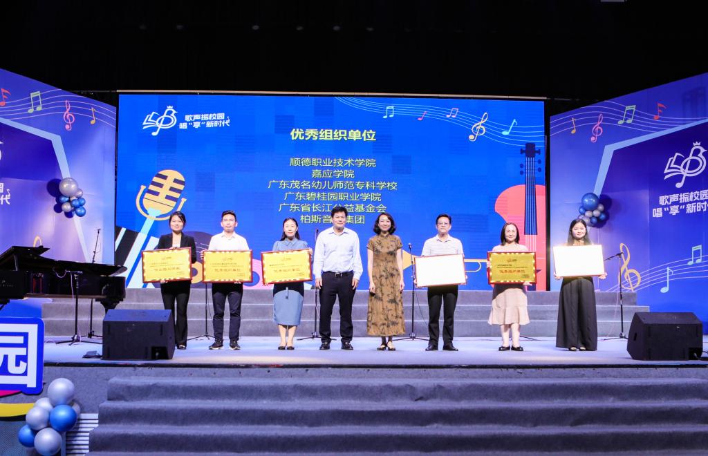 067C61F4E336B2567253E8EB887_FB966947_18AFE