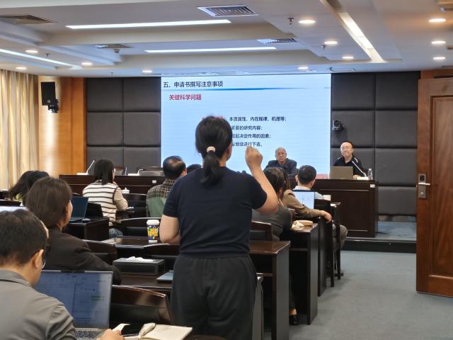 0430D9DA52DA83860AC6FF6CE03_C8D8A740_A6A4