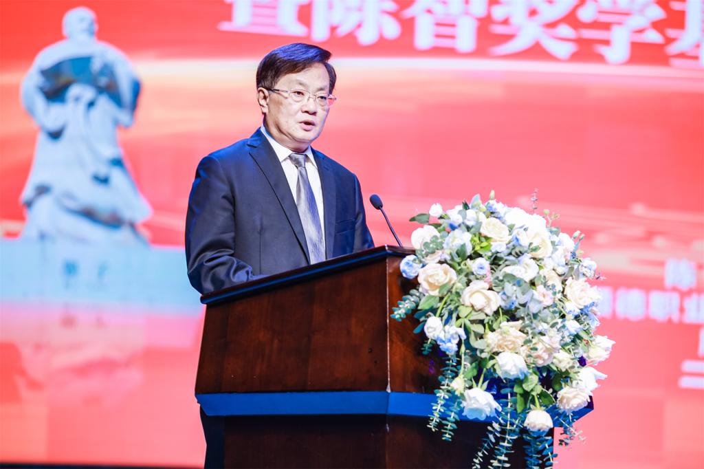 6678AE3645FD39C956AC9C5AFFC_E481F79F_12D04