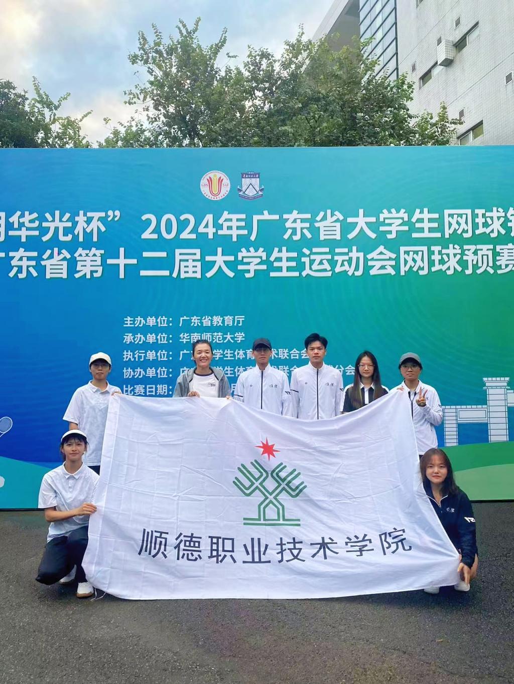 09C0E86141AA18401CC4A12C3D5_301647CA_36834