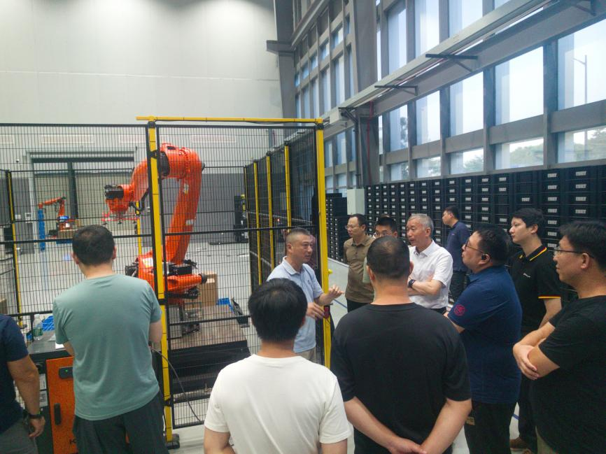 8EE642BC1D6E66217555217205E_B497D053_B4D94