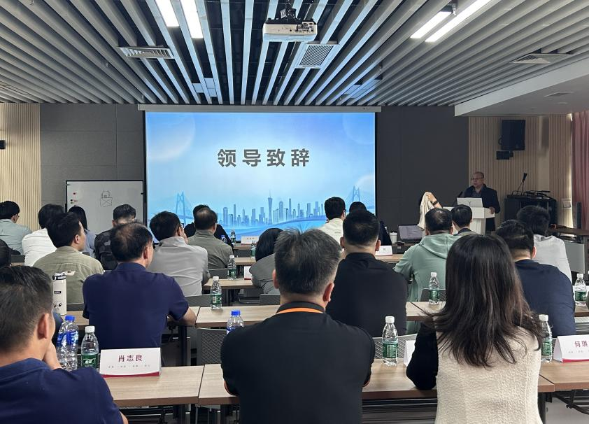 2F12E1788A77F23619368603EB0_0F3D9957_AE135