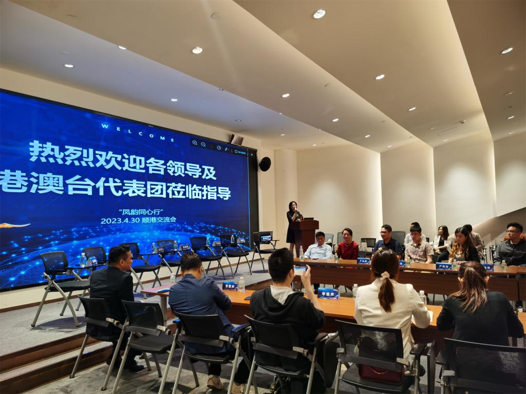 E7F1278800522FF25B5EC9D9B71_840AAFB4_1A20A