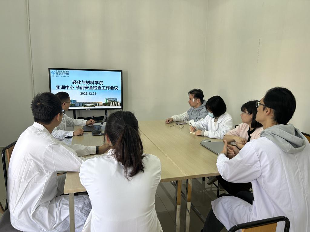 AF636A48FDF7E21A50756E8A544_9B684F07_1304E AF636A48FDF7E21A50756E8A544_9B684F07_1304E