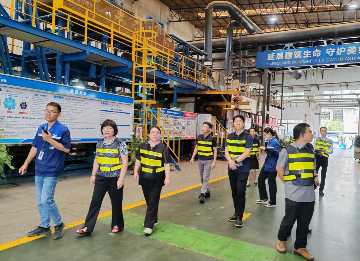 03550C0892AAFA69BBBB6FF4F82_573D3EBE_CFDF7