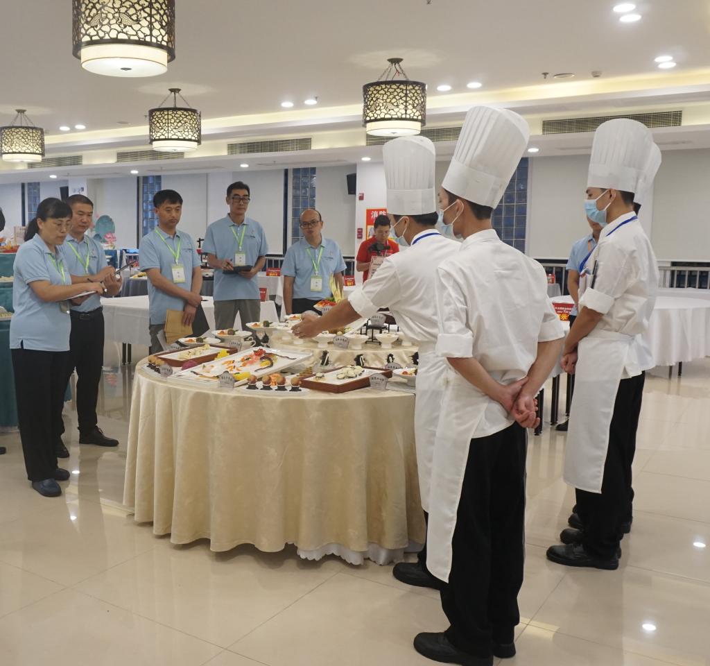 045A94C2B85A7DC7F7588A4F209_570A7E5C_19864