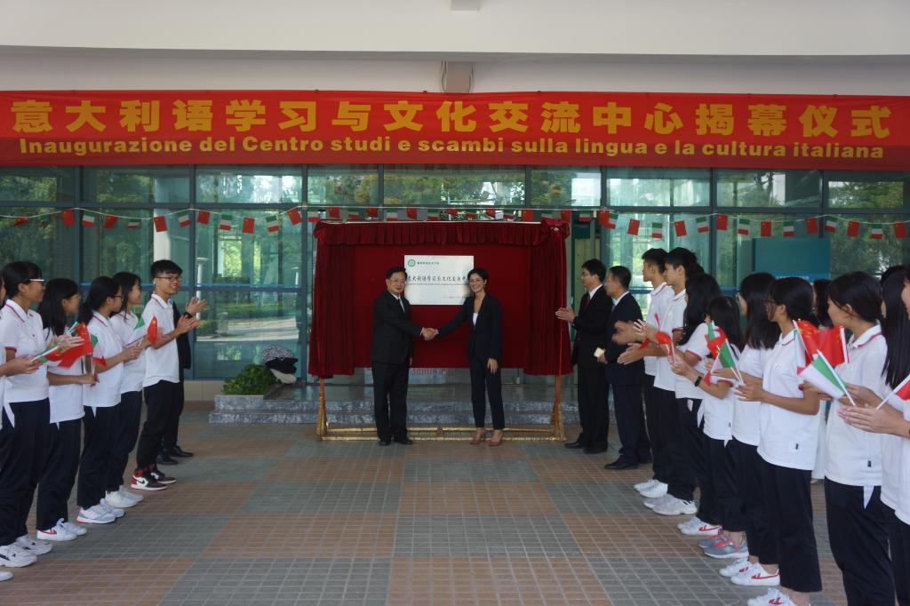 D4140D124B59BEC1A43C71CCE18_5BFDBD18_17C43