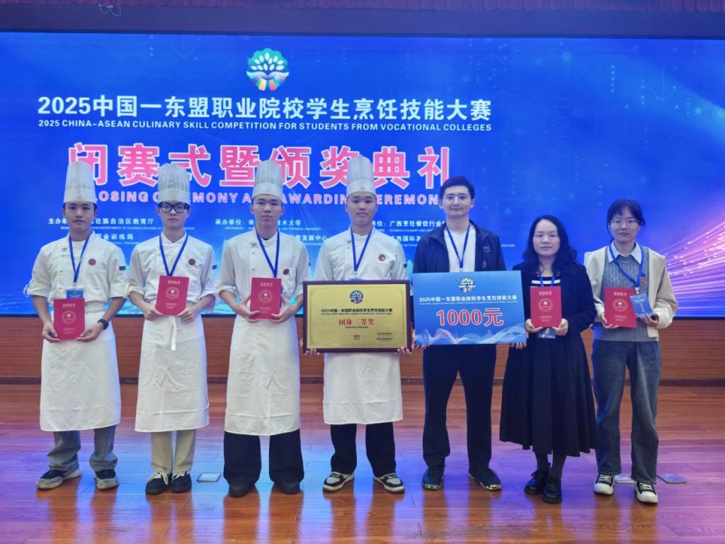 D5986886D7427037E87BDA920F7_C0F6B458_1AA69 D5986886D7427037E87BDA920F7_C0F6B458_1AA69