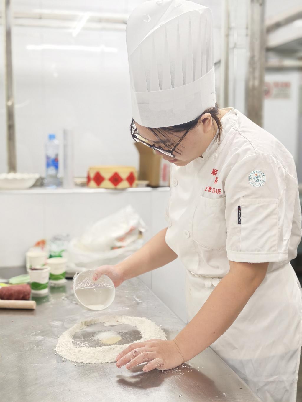 9CB9B849B39C5BAF6C23E363265_BAFABB9C_1894D