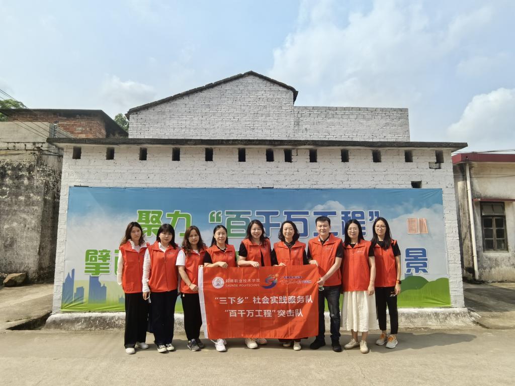 7C487CF9BD3EA104E3DC75C9103_4445711C_1B465