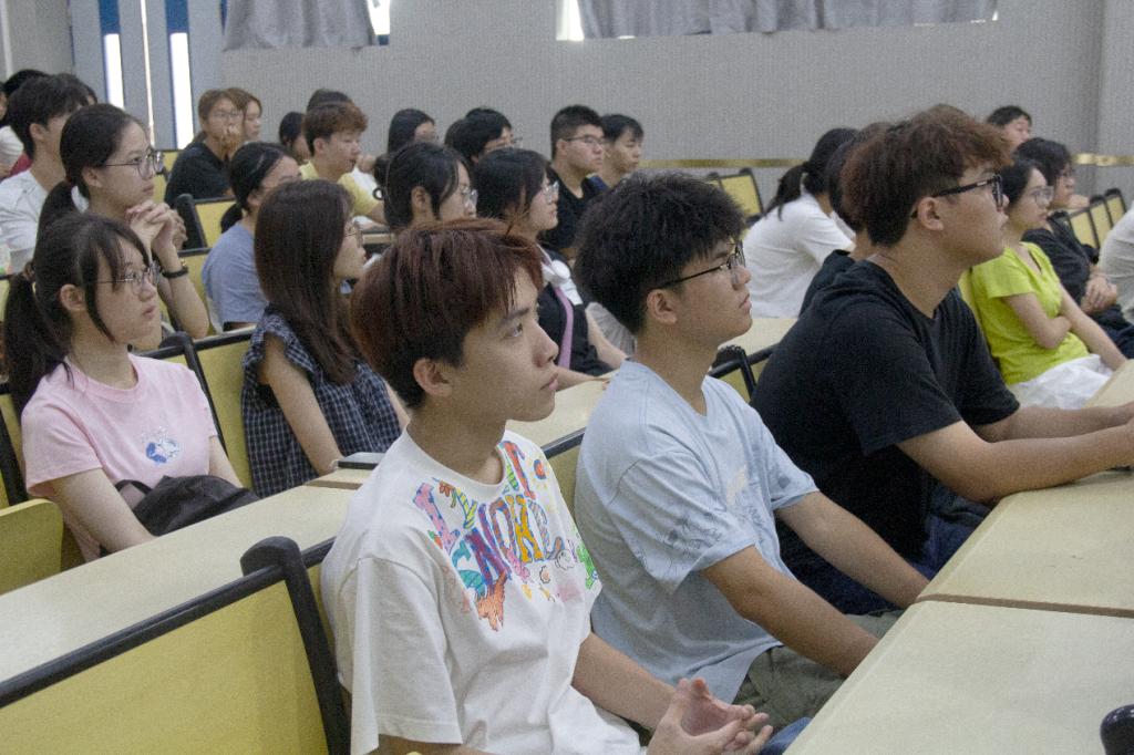 8CB19B4D6C817A871CB9EB5AE4A_1EF66126_19C95