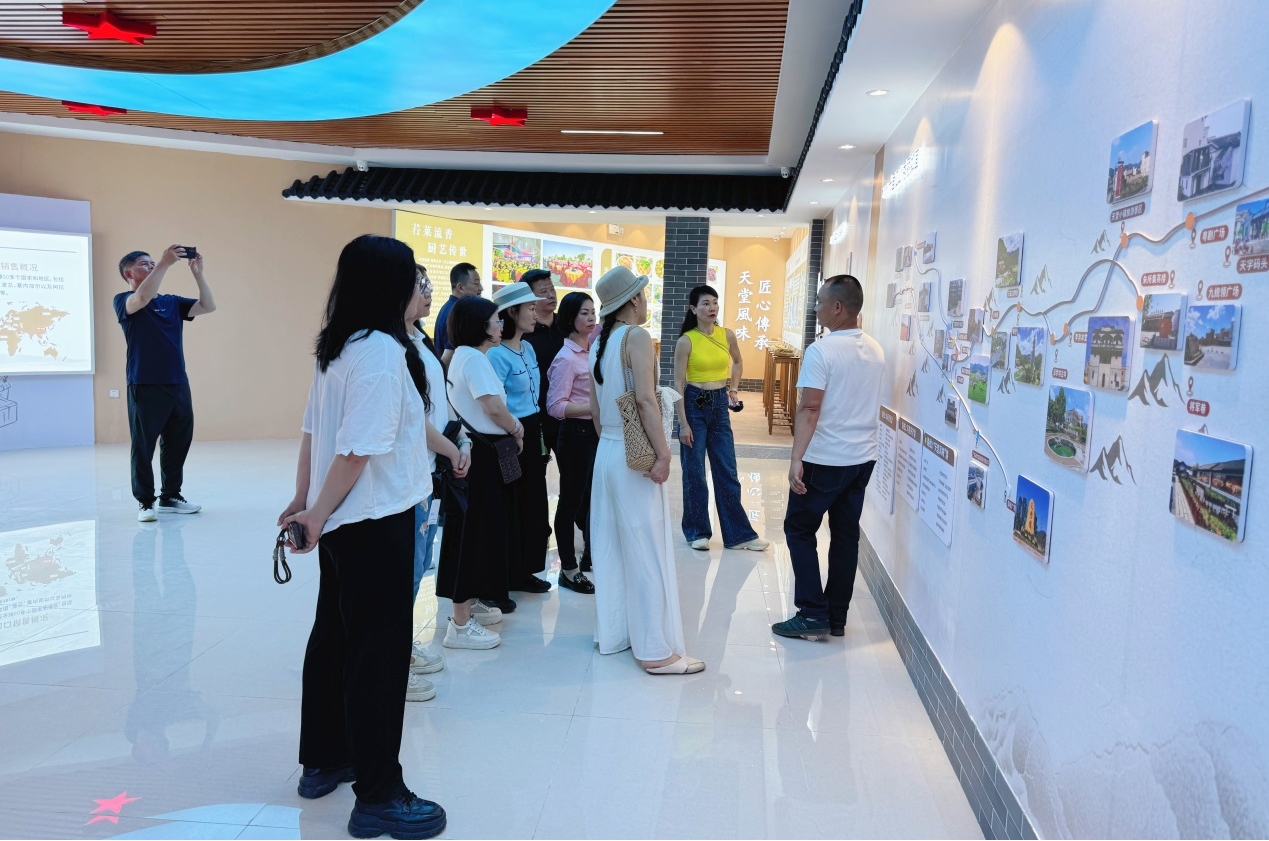 2CA9C788CF888DE07C24BA47EFD_7C810033_9CBF2