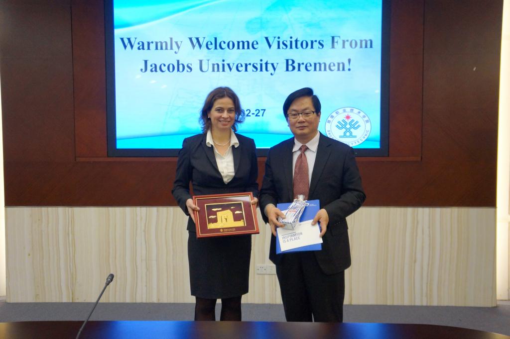 8D9E637A032FF5317A7A4CE3F89_0005D5E6_1120E