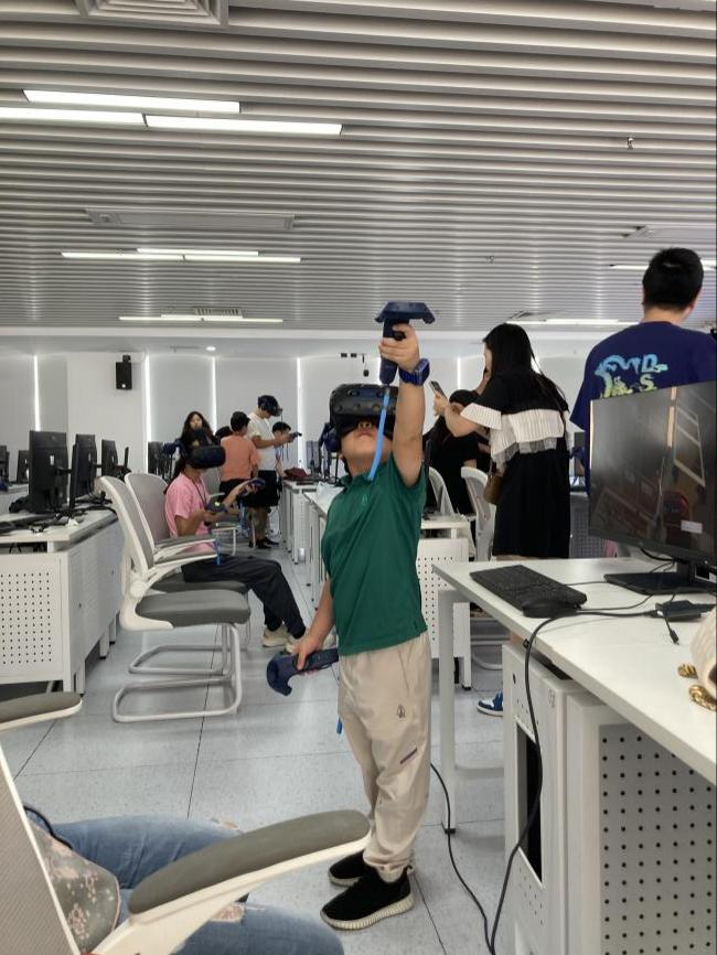 DF2E220DAC7AB3BC913E125C8BD_C702C570_166AA