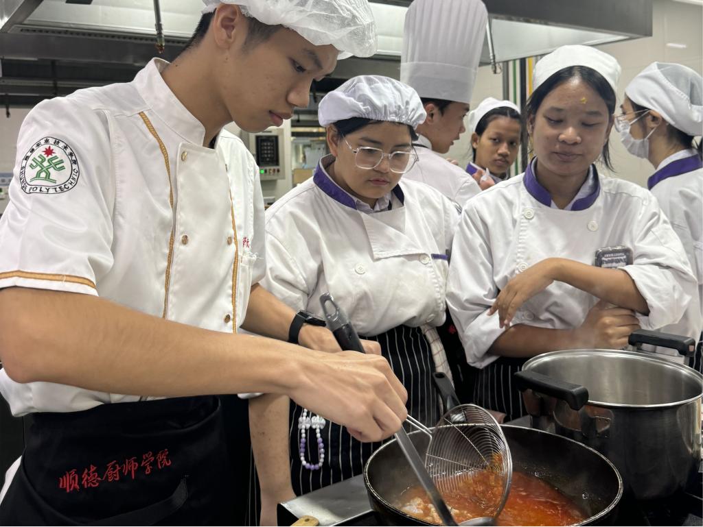 5315108C029A9392538F9B0A775_744E8002_19E63