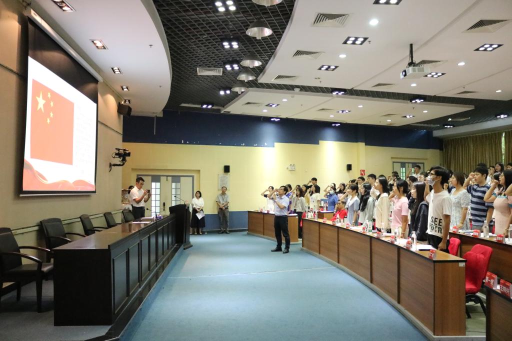 B1819F7A5BD2E5390E9D5458656_F3AF1D24_171A9