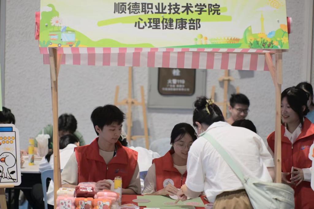 D5A755B71EB7A957336996FAB00_1A1B8566_129DD