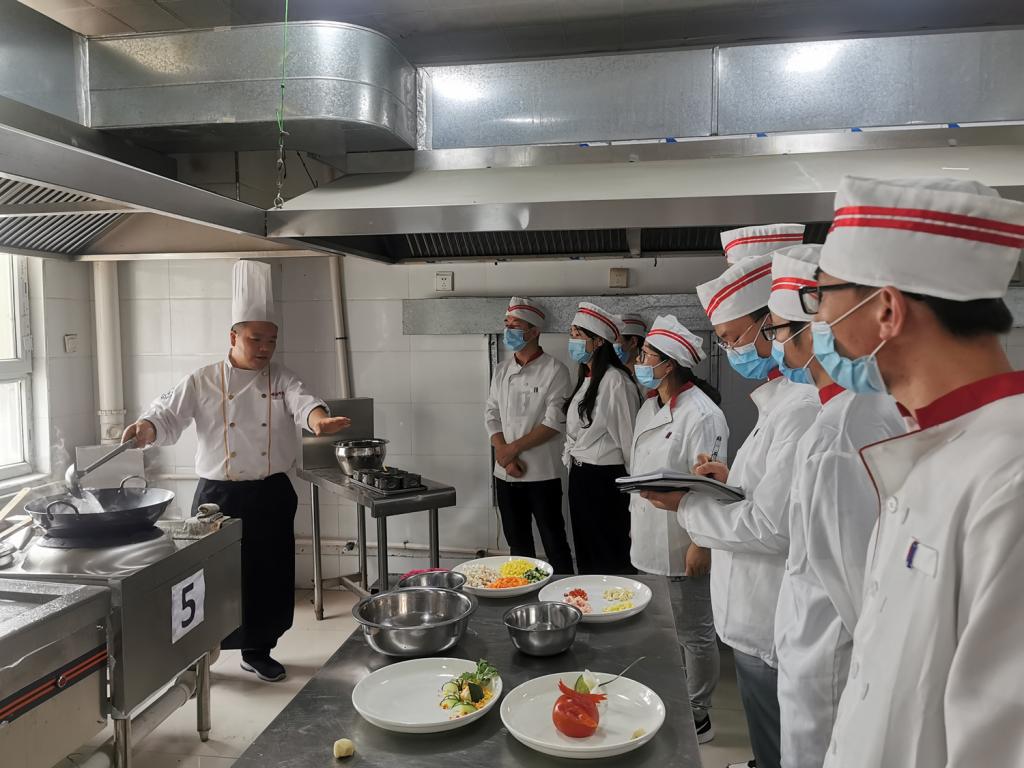 89A62E1CFBB21FF1817E4F90841_8BAB8ECD_1A285 1A285