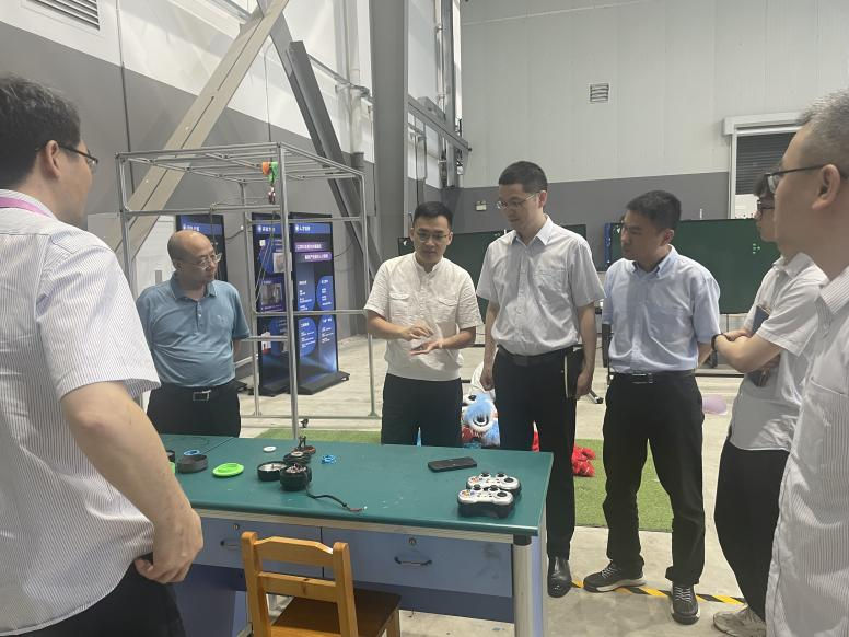 31256D0D91E12E1A34CF4FD89E8_9F6721F7_8840C