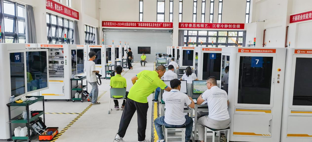 8959615158D952ACC0CC61617A8_A5097ADE_69D7E