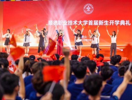 6E03F4D5E6A953ACB45985EF811_C799B8B5_ECE5