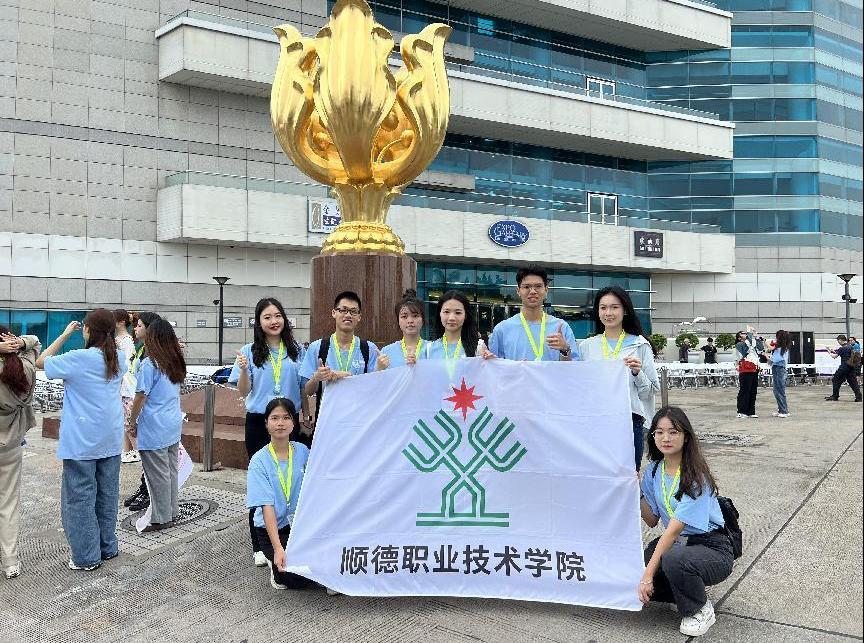 C53C493F94231394D9EA4AFAA40_00435E98_25AE9