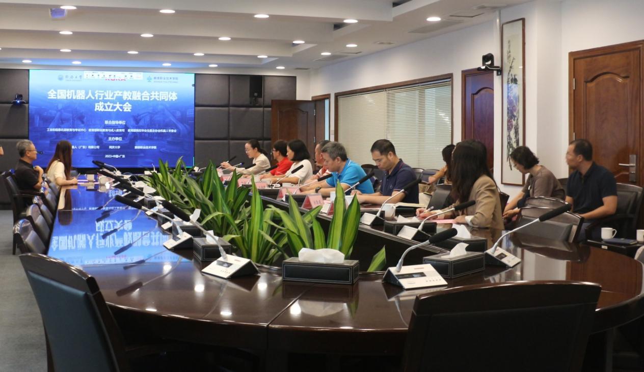 F6D097392F4DDF130DDFF851360_B24CE99E_1BE50 F6D097392F4DDF130DDFF851360_B24CE99E_1BE50