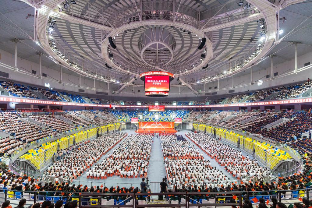 B98047006278CFC67CC6D4D9366_B0AB56BD_33205