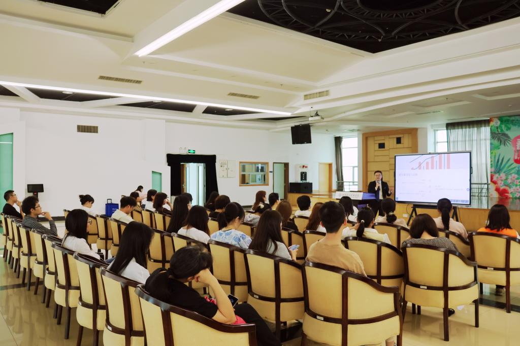 C8F7216498629BBF95913611558_311B5C08_17497