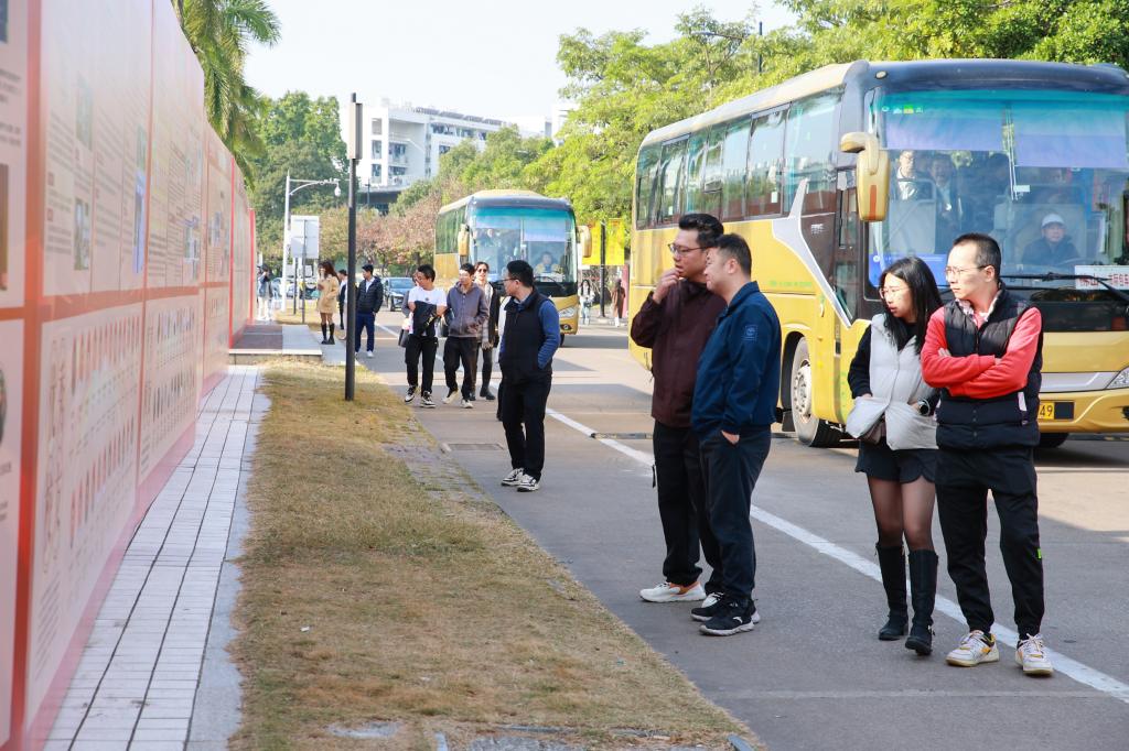 5C8F30AD85EE2FEBD5C07ECEA58_771523BC_1ED27