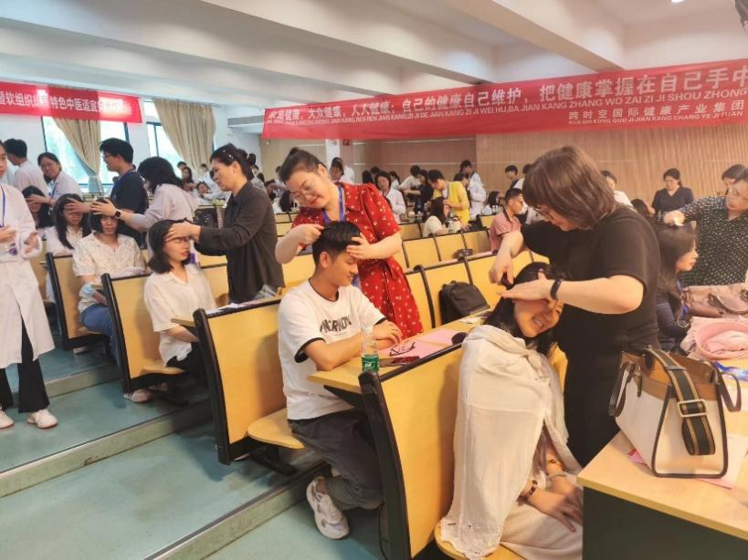 CB2C5FF99CC90555BBC376D3B12_EED2B6E9_A7782