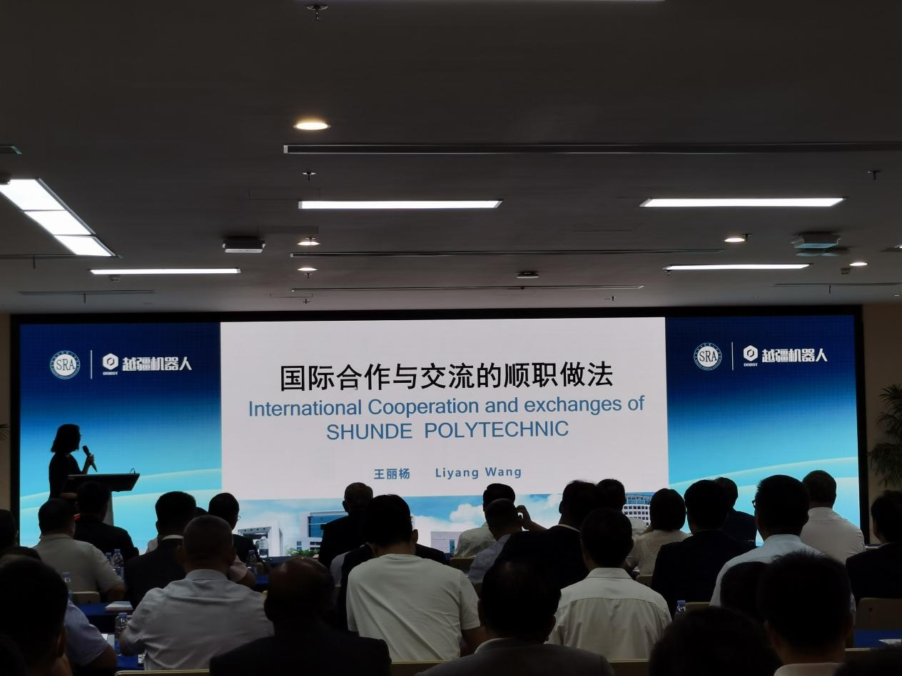 161A1D61D6BAA67800D93D472B0_0F96EC27_96244