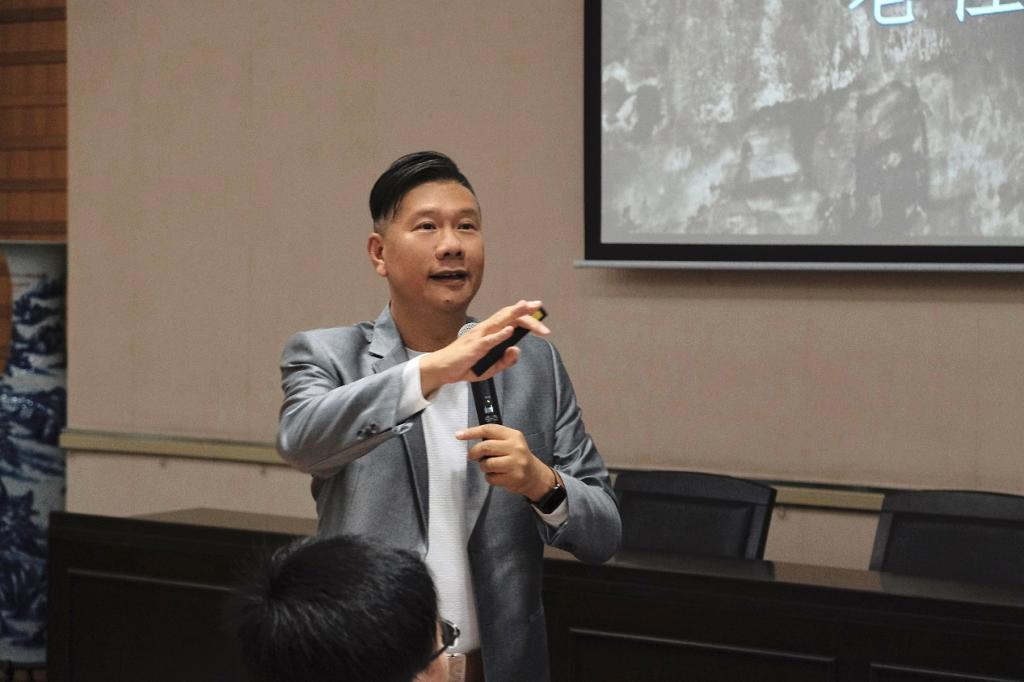 3D0136ECBDD865C8C18474F27B4_9647BC3E_F1CE