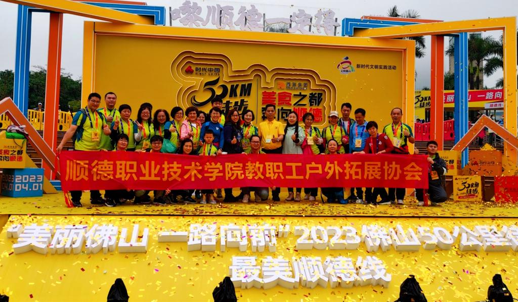 77C2F9ACFD159121C66AD6F89D9_B199C8DA_2168F