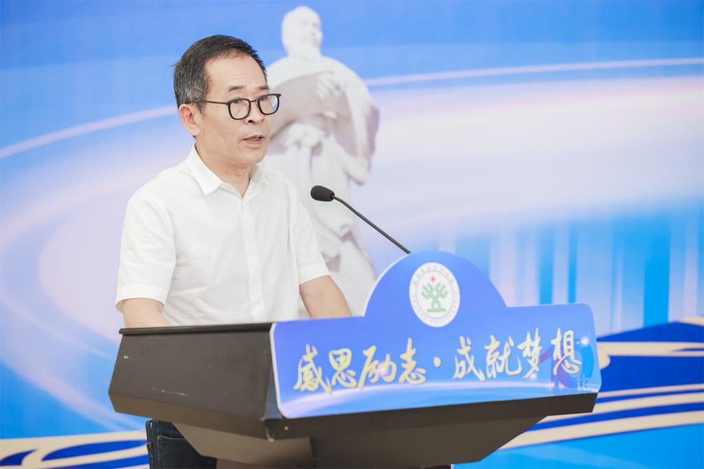 FB6E107313AB2A3F08BF3686CF7_A012AA52_CAE7