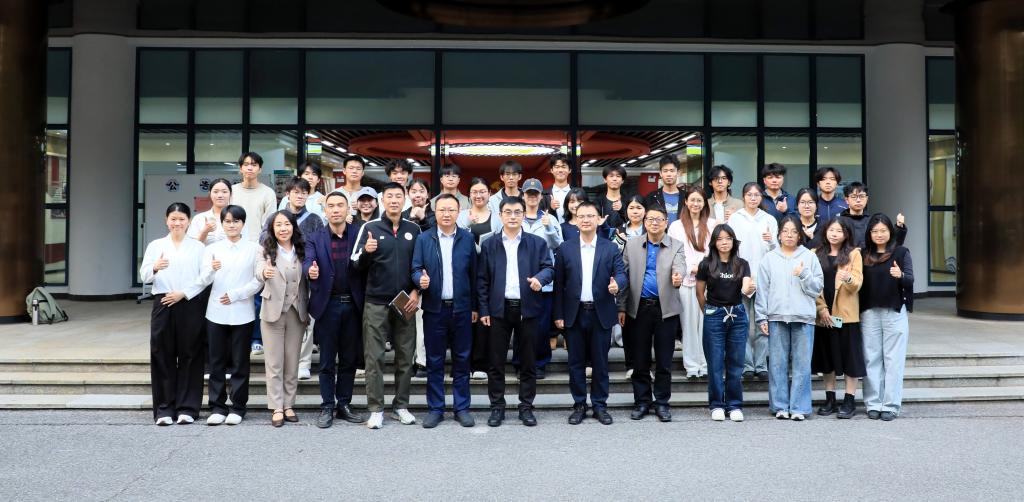 F6B86F7AA2B1EC4B5977E738057_620D6685_15EFB