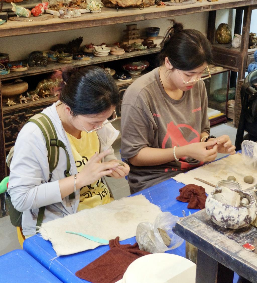 FF778B6D5B73AFC407808D9D4D0_CA172535_29862 FF778B6D5B73AFC407808D9D4D0_CA172535_29862