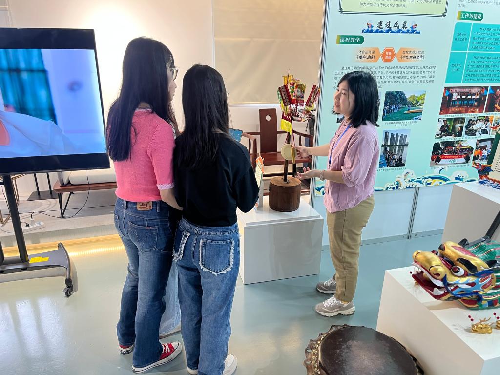 AAA0090F6E5DDE3C78F0FC80C49_3F3AB088_1F594